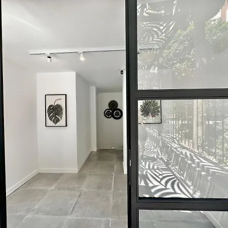 公寓式酒店 Loft 18 Beachfront Center 3*