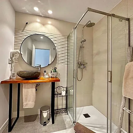 Loft 18 Beachfront Center 3* Marbella