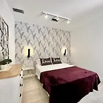 מלון דירות Loft 18 Beachfront Center