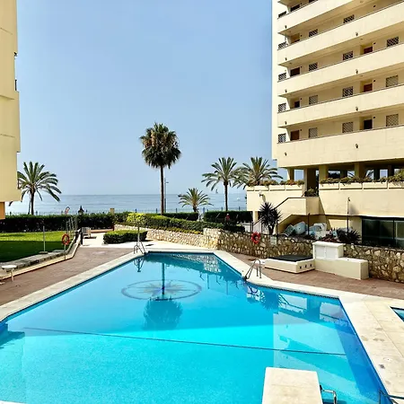 公寓式酒店 Loft 18 Beachfront Center 马尔韦利亚