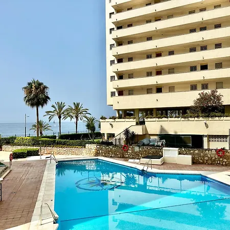 Loft 18 Beachfront Center 马尔韦利亚